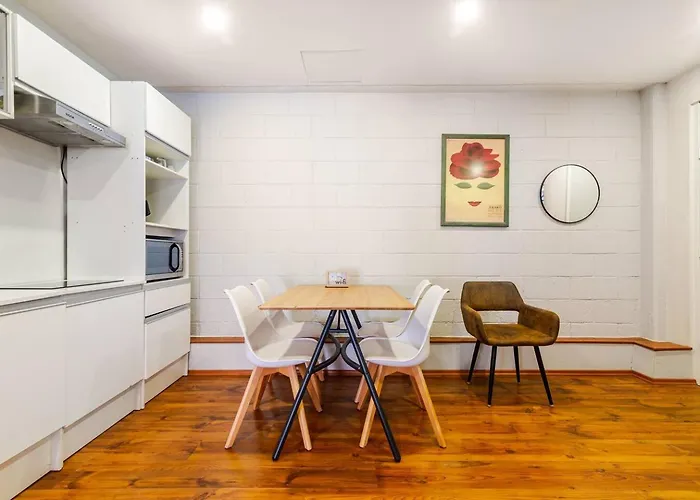Apartment Roma Norte Jungle Oasis: 2 Units/5br For 14 Guests